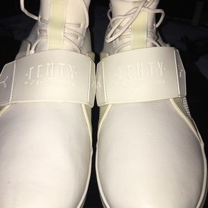 Women’s Fenty Rihanna Pumas
